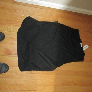 two new coofandy sleeveless men's tops one red and one black XL